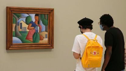 Obra ‘A caipirinha’, exposta na galeria Bolsa de Arte antes de ser leiloada por decisão judicial.
