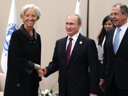 A diretora-gerente do FMI, Christine Lagarde, com o presidente russo Vladimir Putin em Antalya (Turquia), em 16 de novembro de 2015.