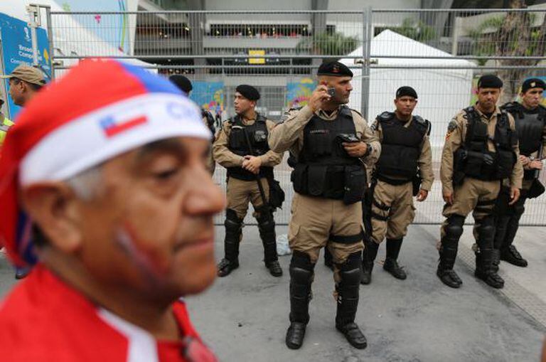 Seguranças fora do Maracanã na quarta-feira passada.