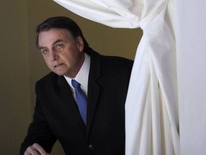 Presidente Jair Bolsonaro, em agenda presidencal em Davos, dias antes da cirurgia