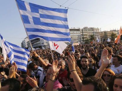 Apoiadores do n&atilde;o fazem protesto em Atenas.