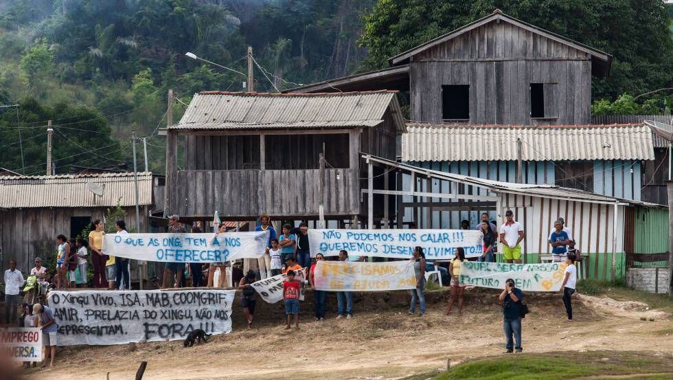 Em 23 de novembro, organizações ambientais e de direitos humanos foram recebidas com hostilidade por parte dos moradores da vila da Ressaca, na Volta Grande do Xingu, em audiência pública para discutir Belo Sun