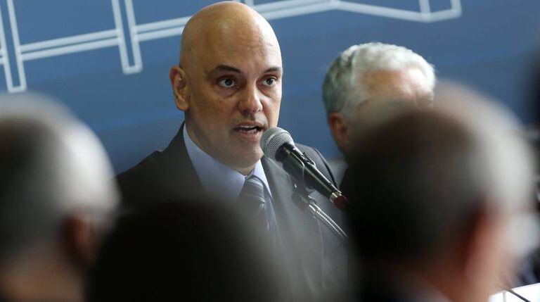 O ministro Alexandre de Moraes no encontro com os secretários.