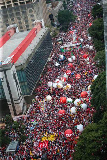 Ato de centrais sindicais na Avenida Paulista, em março de 2016.