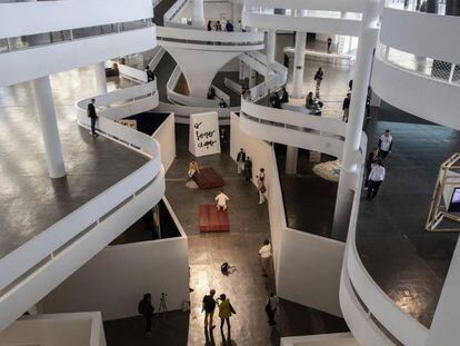 Vista geral do pavilhão da Bienal no Parque Ibirapuera, que abre as portas nesta sexta-feira