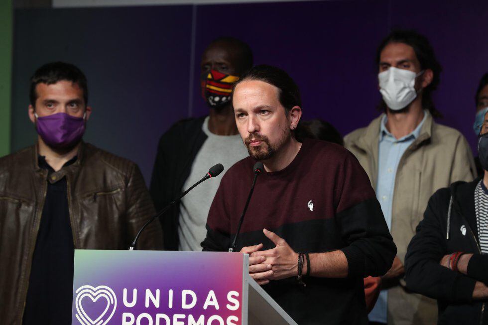 Pablo Iglesias, candidato de Podemos, no discurso em que anuncia seu abandono da política institucional. 