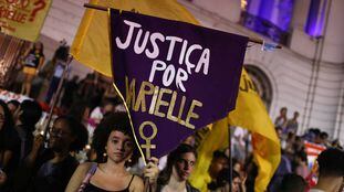 No Rio de Janeiro, manifestantes cobram elucidação do assassinato de Marielle Franco, em 2 de novembro de 2019.