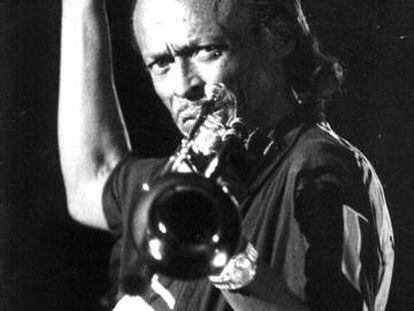 Miles Davis, durante um show em Sevilha, em 1985.