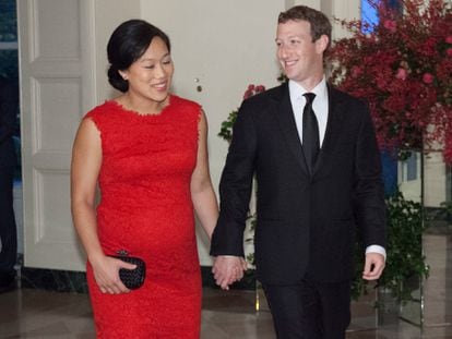 Mark Zuckerberg e sua mulher, Priscilla Chan, chegando a um jantar de Estado em homenagem ao presidente chinês, Xi Jinping, na Casa Branca em setembro de 2015.