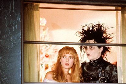 O maior dos sucessos: Johnny Depp, com 27 anos, e Winona Ryder, com 19, em 'Edward Mãos de Tesoura´