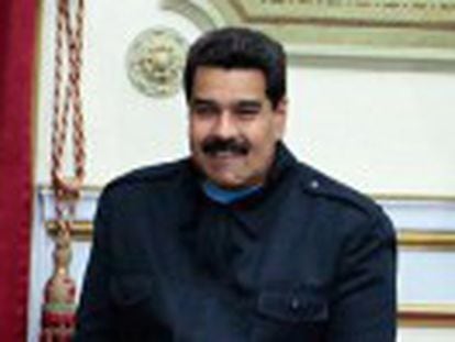 As forças antichavistas se dividem entre a conveniência ou não de se reunir com o presidente Nicolás Maduro
