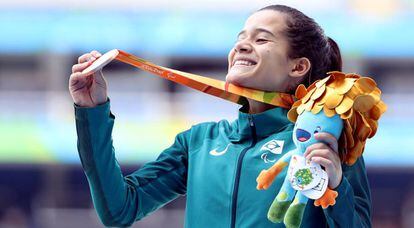 Após a prata conquistada nos 100m rasos T38, Verônica Hipolito faturou a medalha de bronze da modalidade 400m rasos T38 (para atletas com paralisia cerebral).