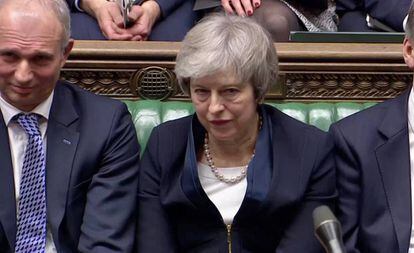 A primeira-ministra Theresa May depois de perder a votação do Brexit na terça-feira.