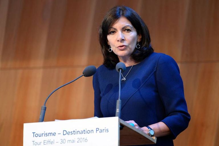 A prefeita de Paris, Anne Hidalgo.