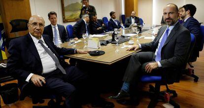O ministro Henrique Meirelles e o presidente da Uber, Dara Khosrowshahi.