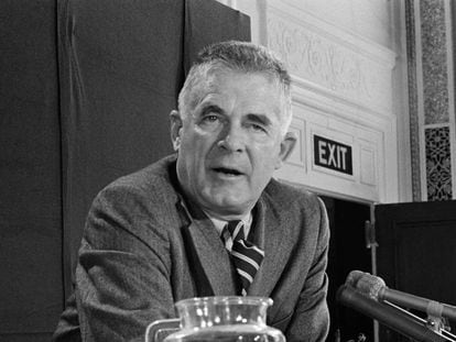 Archibald Cox, em 1973. Naquele ano, foi demitido por Nixon como promotor especial do caso Watergate.