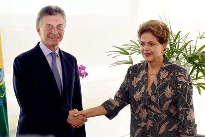 Dilma Rousseff e Mauricio Macri, em encontro em Bras&iacute;lia.