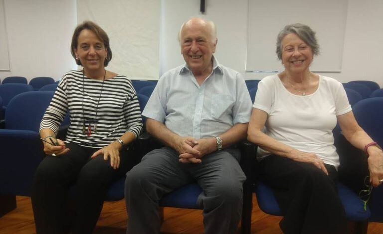 A jornalista Laura Greenhalgh, ex-ministro Luiz Carlos Bresser-Pereira e a cientista política Maria Hermínia Tavares de Almeida receberam jornalistas para explicar sobre a comissão