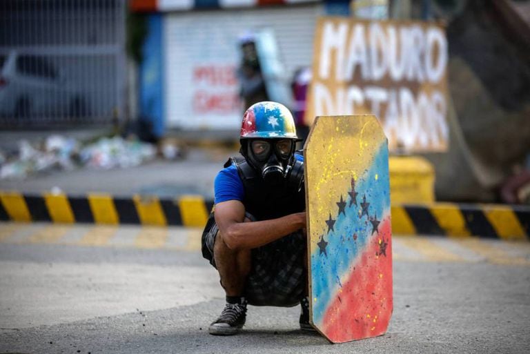 Um manifestante da oposição.