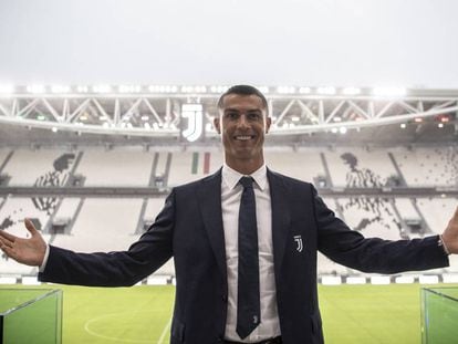 Cristiano Ronaldo em sua apresentação na Juventus.