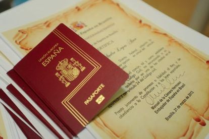 Concessão de passaportes espanhóis a cidadãos brasileiros.