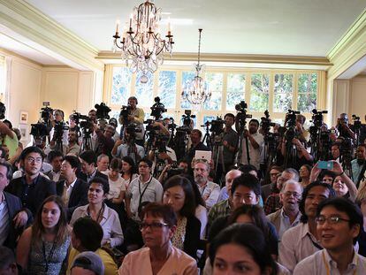 Dezenas de correspondentes durante coletiva de imprensa em Havana.