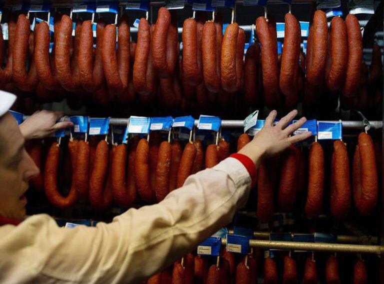 Tradicional fábrica de salsichas e linguiças na Espanha.