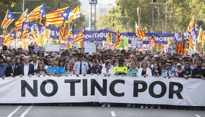 Sob o lema ‘Não tenho medo’, milhares marcharam em Barcelona neste sábado.