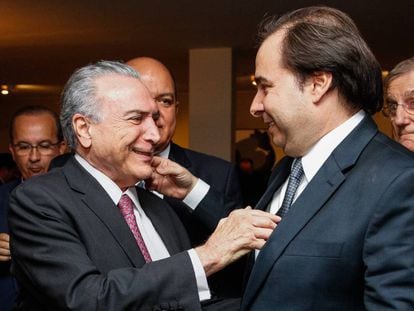 Michel Temer e Rodrigo Maia, nesta segunda durante coquetel com parlamentares.