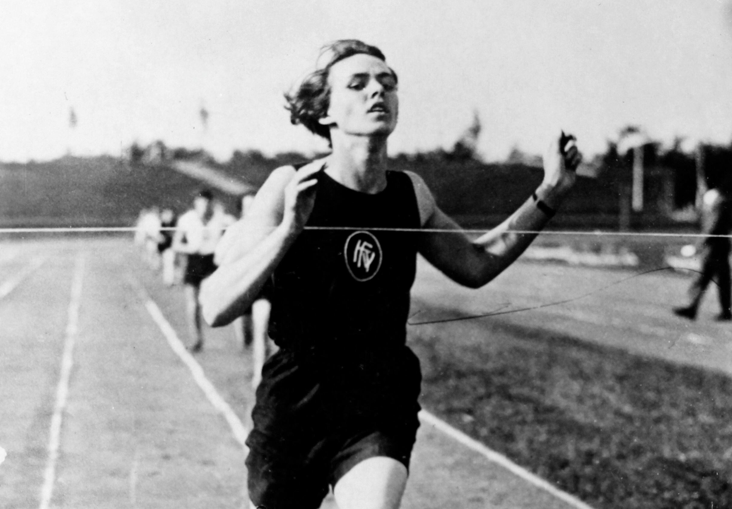 A alemã Lina Radke nos Jogos de Amsterdã 1928. GETTY