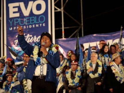 Evo Morales fecha a campanha eleitoral em El Alto, na quarta-feira.