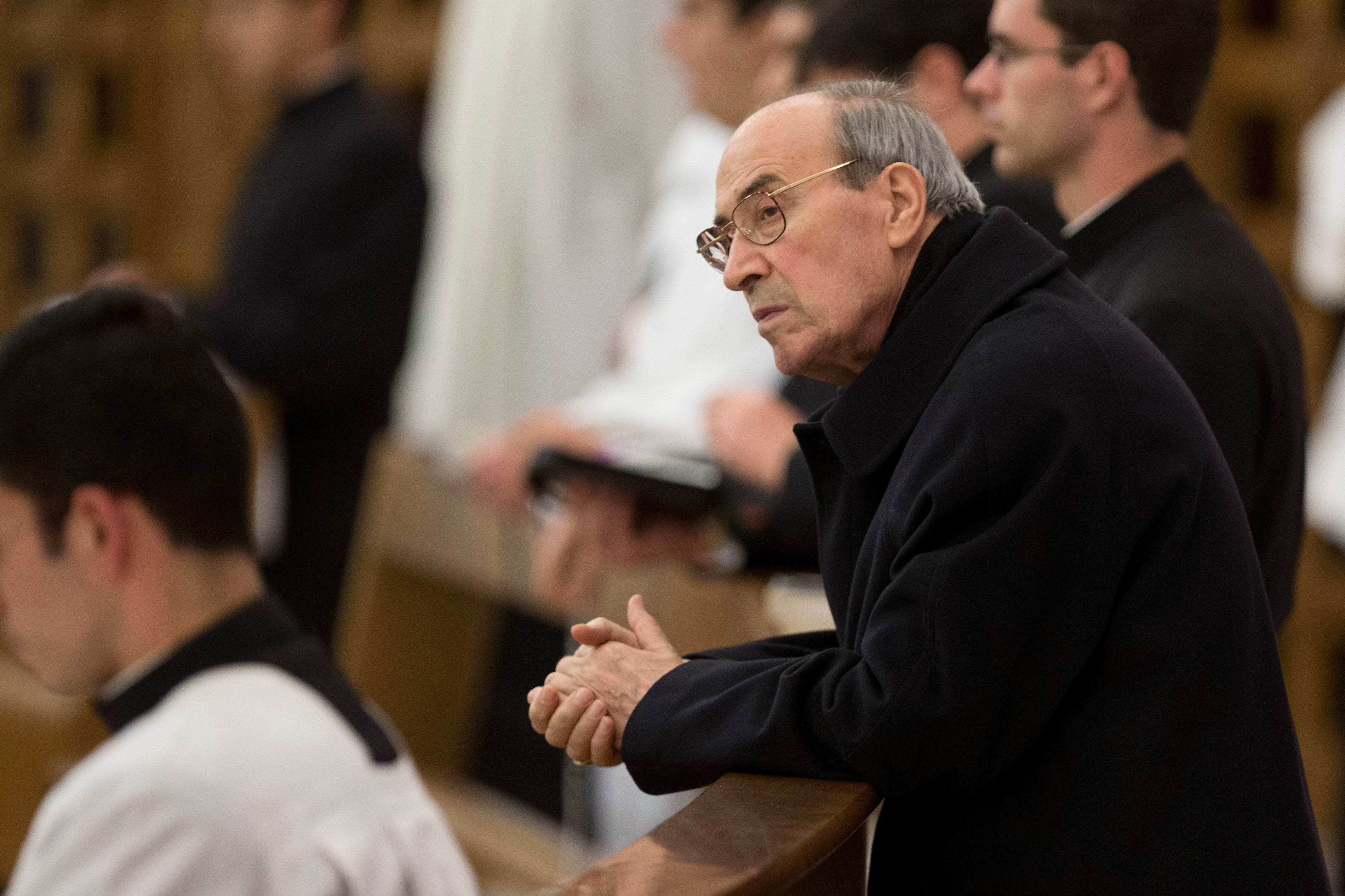 Velasio De Paolis em janeiro de 2014, durante uma missa em Roma. 