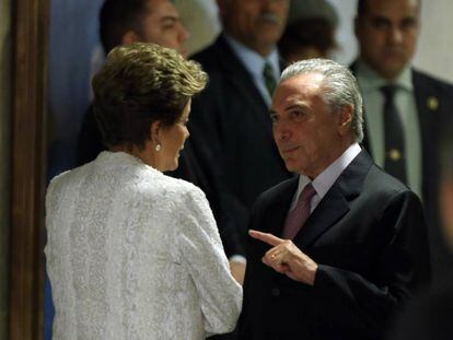 Dilma Rousseff e Michel Temer, no Pal&aacute;cio do Planalto, em imagem de outubro deste ano. 