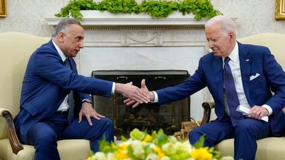 O presidente dos Estados Unidos, Joe Biden, em seu encontro com o primeiro ministro do Iraque, Mustafa al Kadhimi, nesta segunda-feira em Washington.