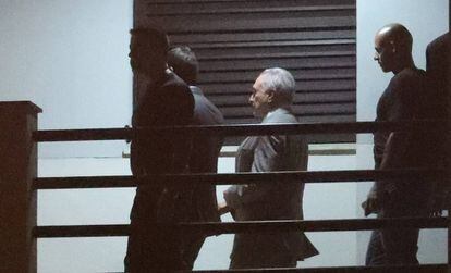 O ex-presidente Michel Temer chega à sede da Polícia Federal no Rio de Janeiro.