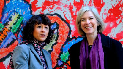 Emmanuelle Charpentier, à esquerda, e Jennifer Doudna, à direita, criadoras do sistema de edição genética CRISPR.