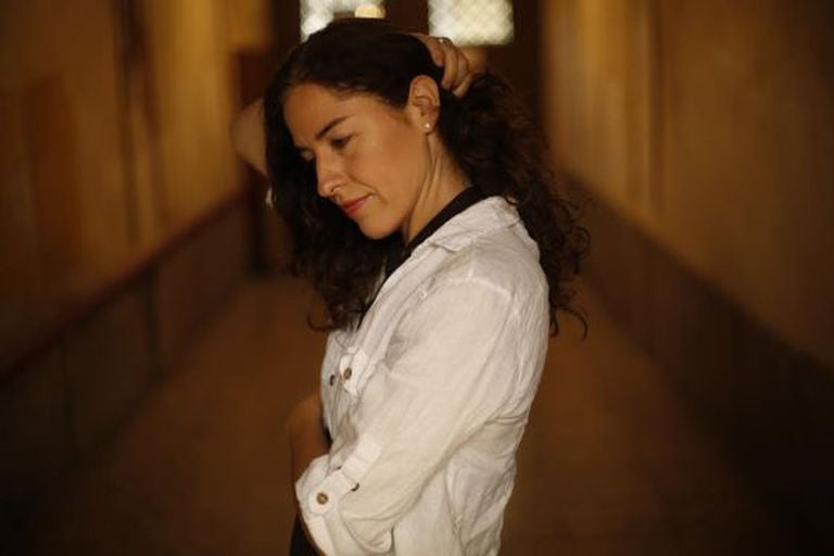 Guadalupe Nettel durante entrevista em 2013.