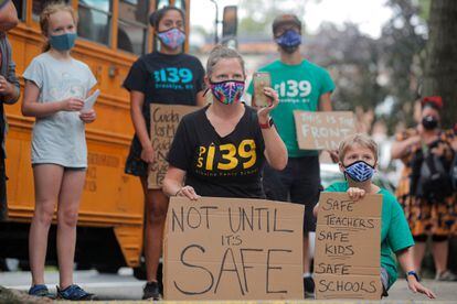 Protesto contra a abertura de escolas em Nova York em 14 de setembro de 2020. 