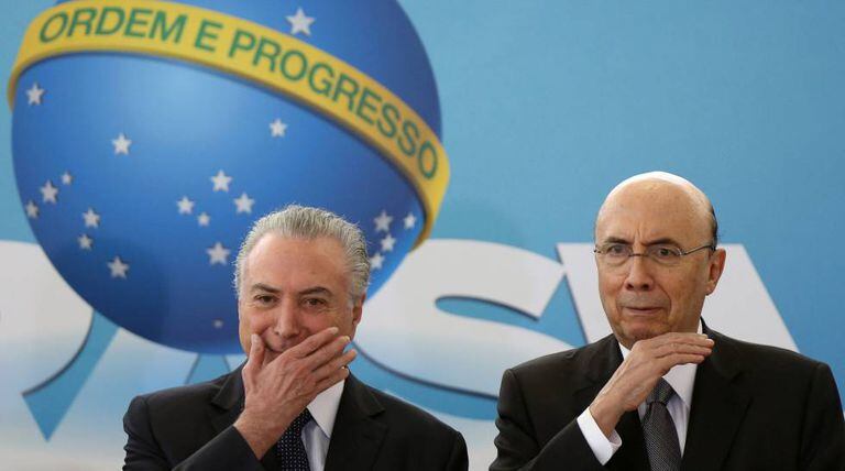 Presidente Michel Temer e o ministro da Fazenda, Henrique Meirelles, durante evento no Planalto.