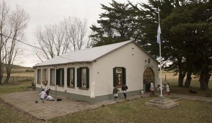 Uma escola rural na província de Buenos Aires.