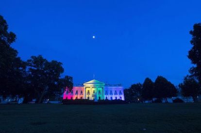 A Casa Branca transformou-se por algumas horas na Casa do Arco-íris.