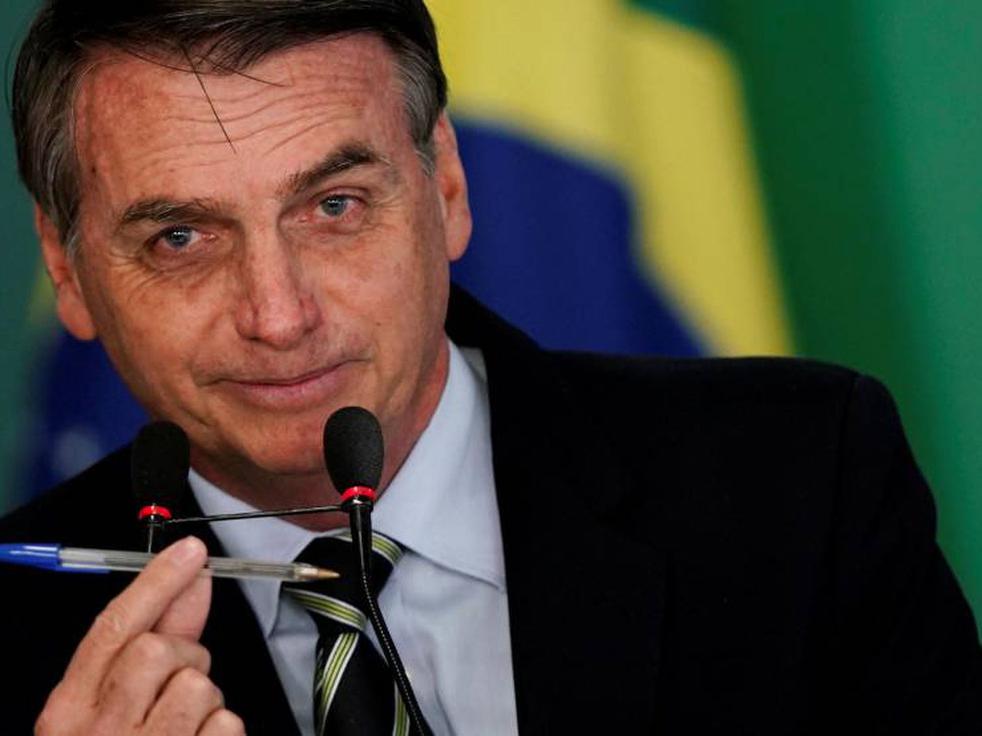 Posse de armas: saiba o que muda com o decreto assinado por Bolsonaro, Política