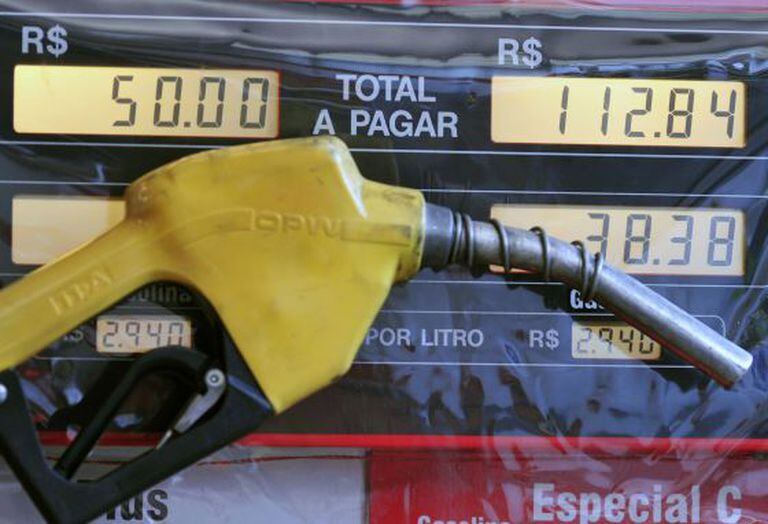 Alta da gasolina contribuiu para a inflação. Renato Araújo/ABr
