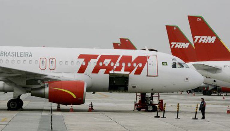 Um avião da linha aérea brasileira TAM