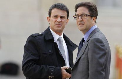 Manuel Valls e Aquilino Morelle, em uma foto de 2012.