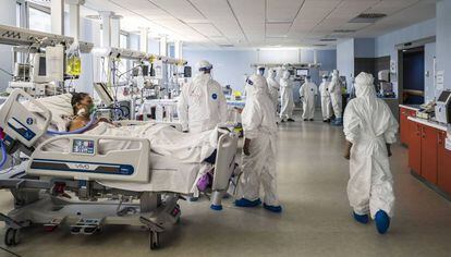 Unidade de terapia intensiva de hospital de Catânia (Itália), em 23 de abril.