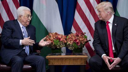 O presidente palestino com o norte-americano Donald Trump