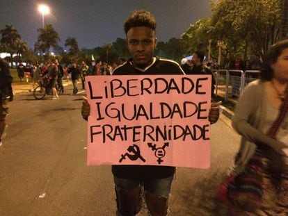 Murilo, de 17 anos, em protesto anti-Temer