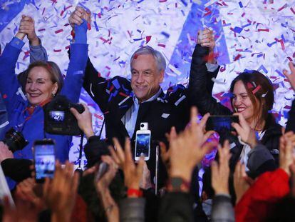 O ex-presidente chileno Sebastián Piñera comemora sua vitória.