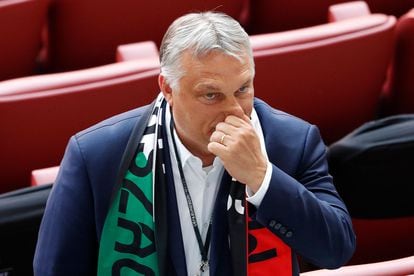 Viktor Orbán esta terça-feira durante o jogo da Eurocopa de futebol entre Hungria e Portugal, em Budapeste.